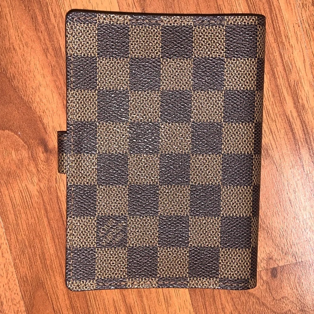 Authentic Louis Vuitton Damier Small Ring Agenda Cover